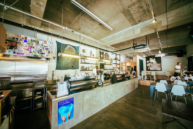 Aien Coffee & Hostel 沖縄・北谷町のシェアハウス